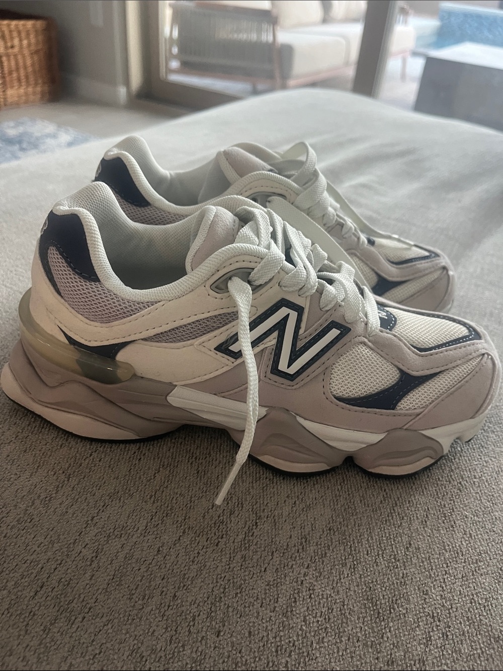 New balance womens moonrock linen 9060
